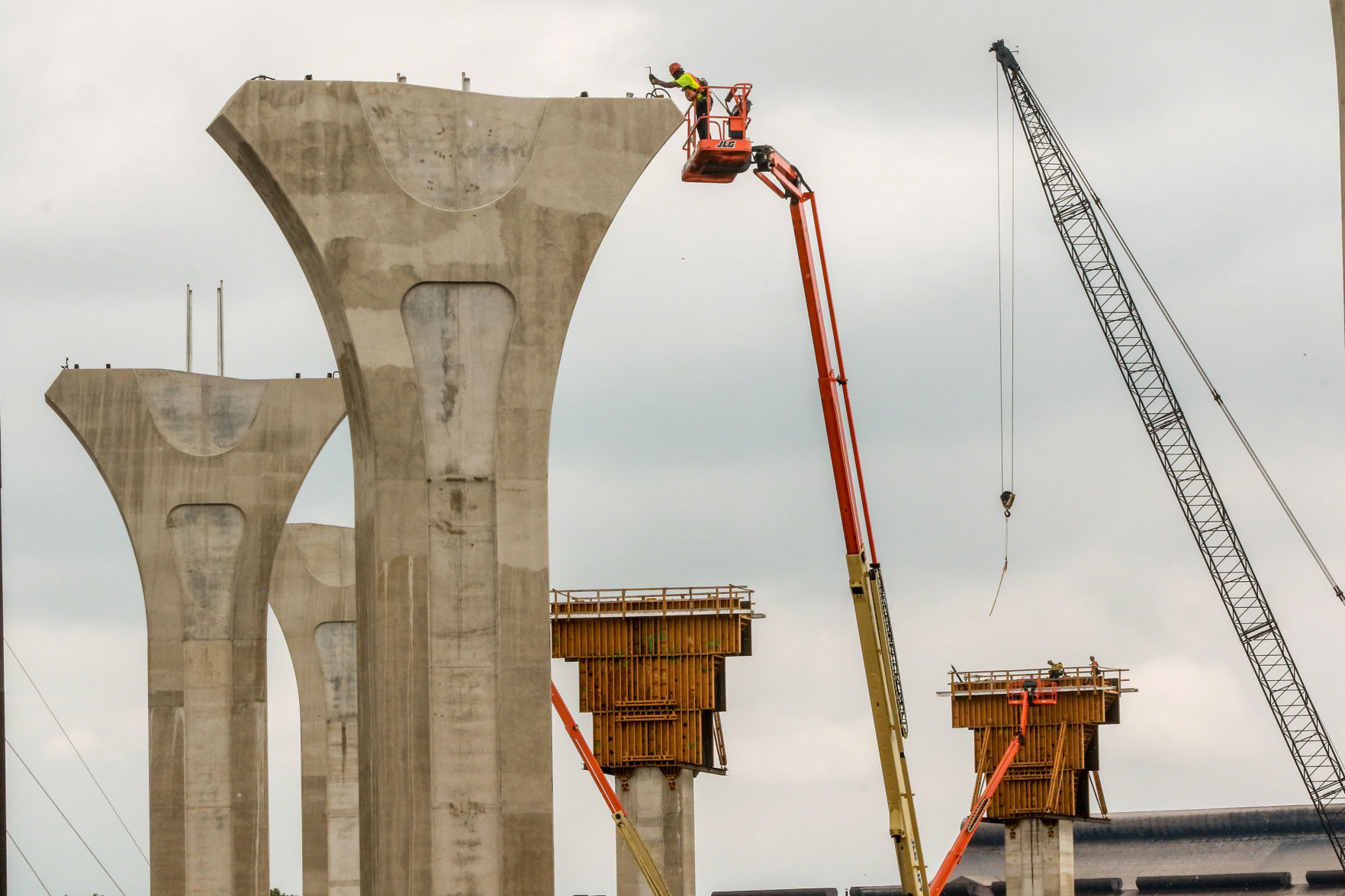 Cline Avenue Bridge construction project